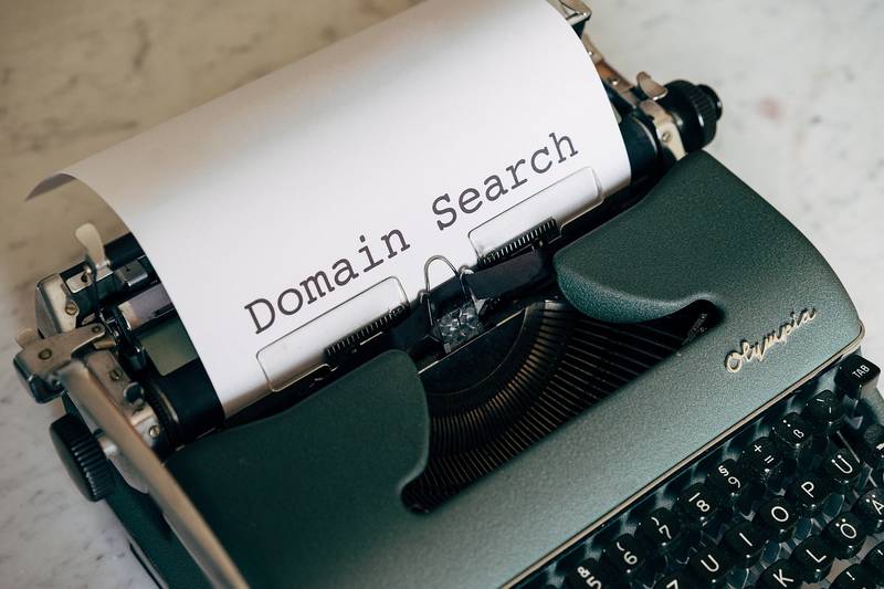 domain-5243252_1280