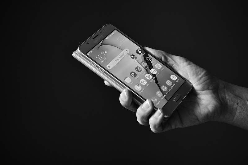 telephone-4115290_1280